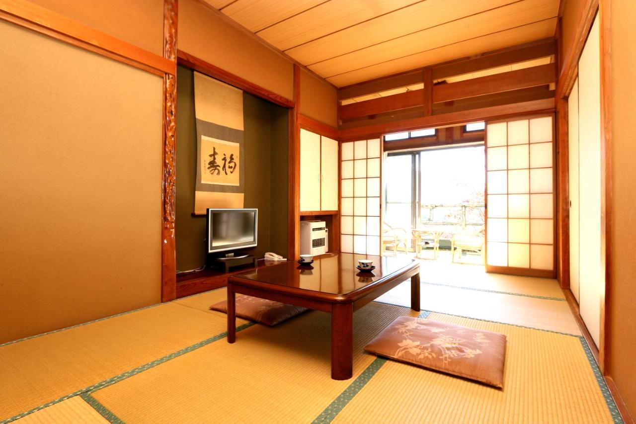 あじわいの心 金時山荘 Hotel ฮาโกเน่ ภายนอก รูปภาพ